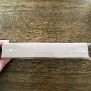 NEW IN BOX Rose Inc Number 2 Blush Brush